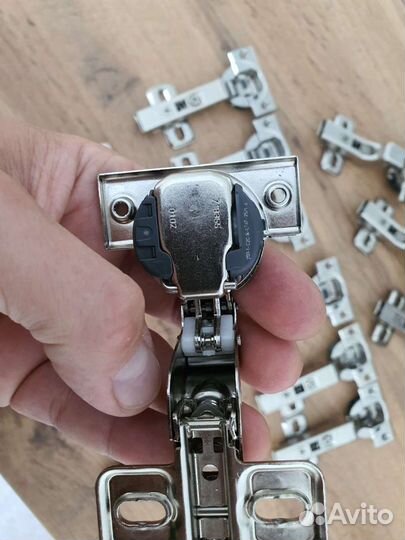 Мебельная фурнитура blum, петли и направляющие