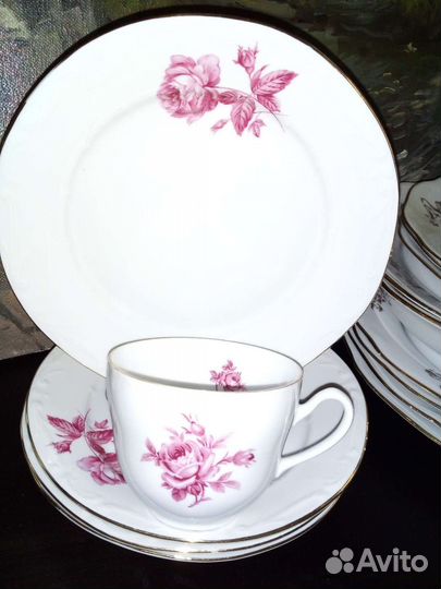 Тарелки Чехословакия, рюмки цветное стекло,винтаж