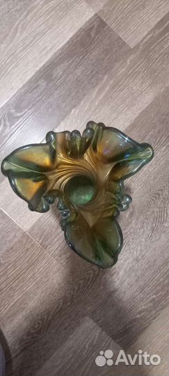 Ваза стекляная для цветов