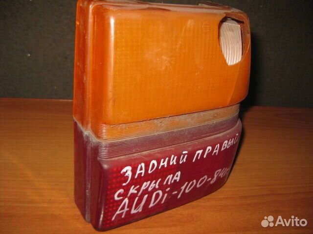 Фонарь задний правый Audi 100 (C3) III (1982–1987)
