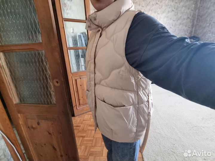 Безрукавка женская удлиненная