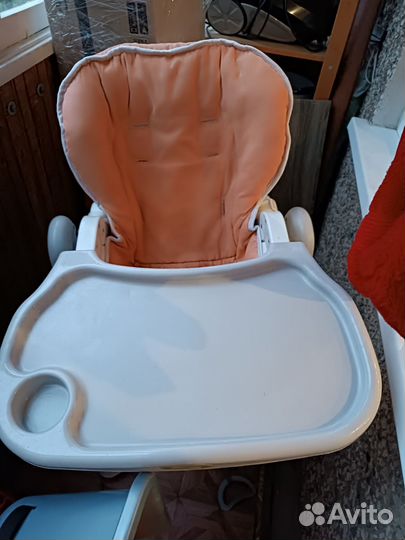 Стульчик для кормления