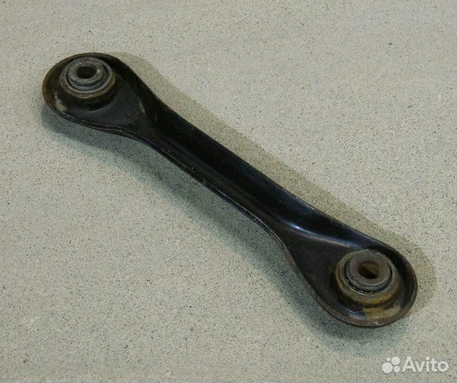 Рычаг задний правый нижний Ford Focus 1