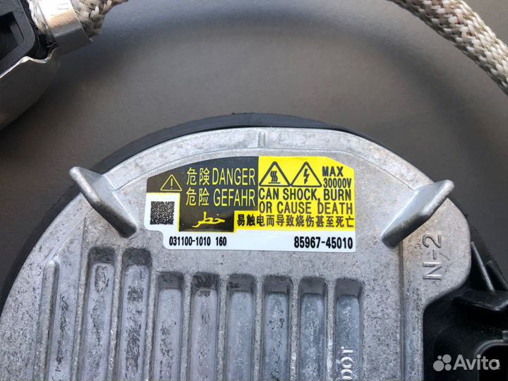 Блок розжига ксенона Toyota Lexus ddlt004