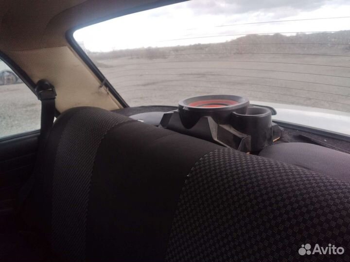 Саббуфер в автомобиль