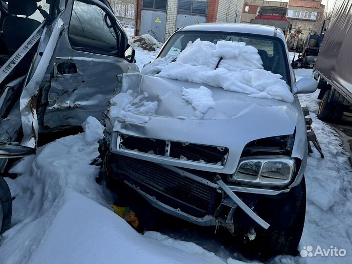 Toyota rav4 (целиком)