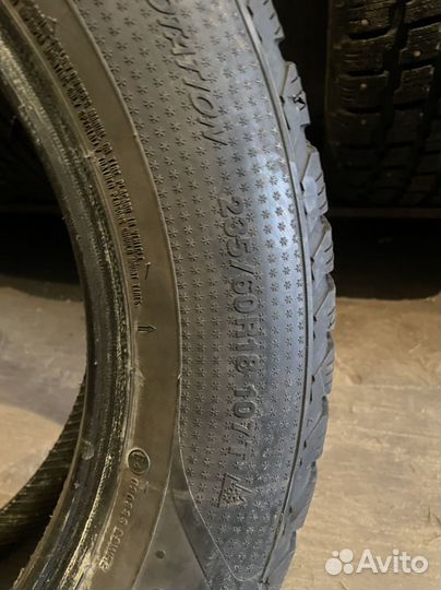 Kumho I'Zen RV Stud KC16 235/60 R18