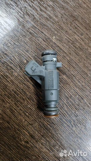 Форсунка топливная Volkswagen Touareg 1 4.2 2006
