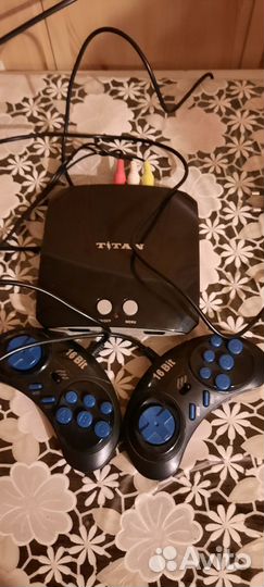 Игровая приставка