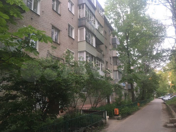 2-к. квартира, 50 м², 4/5 эт.