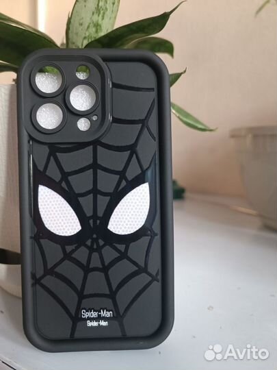 Чехлы на iPhone Spider man