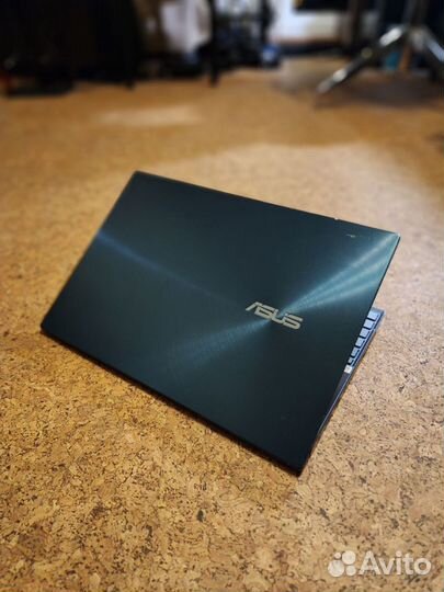 Asus ZenBook Duo 14