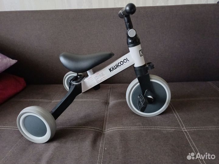 Трехколесный велосипед+велобег 2 в 1