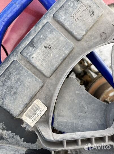 Диффузор(вентилятор) Geely Emgrand ec7