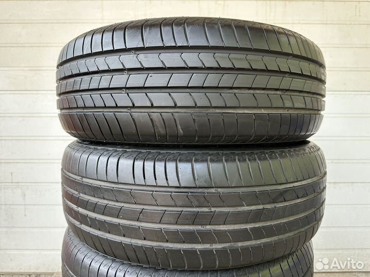 Kumho Ecsta HS51 205/60 R16 92H