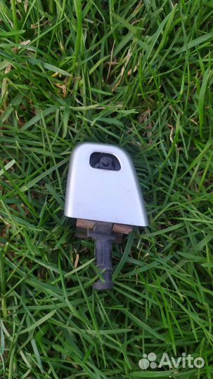 Форсунка омывателя фары Nissan X-Trail