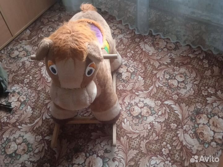 Качалка лошадь