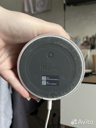 Умная колонка яндекс алиса мини с часами