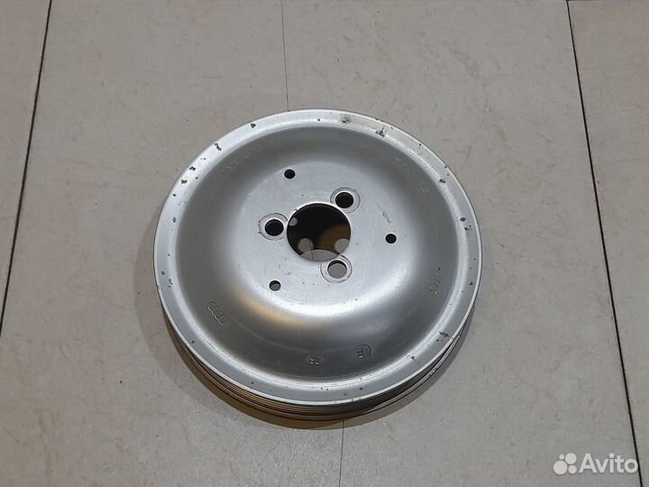 Шкив водяного насоса (помпы) Audi S6 (C6) III (200