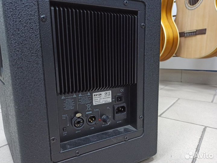 Активная 2х полосная акустическая система (Италия)