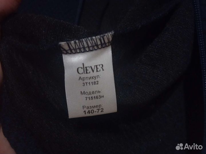 Продам пиджак для школы на девочку 9-11 лет