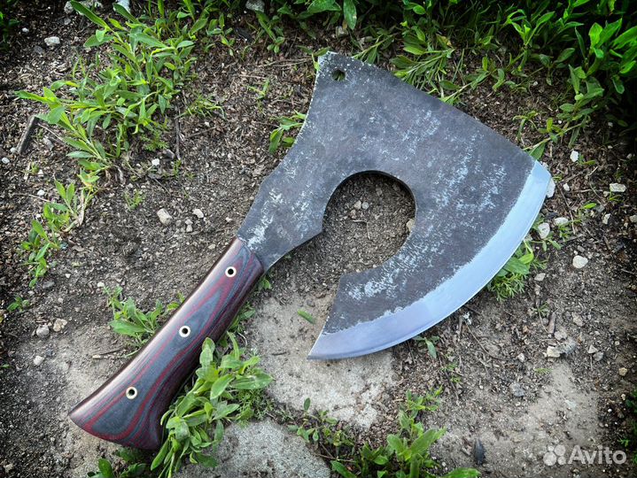 Топор кованый