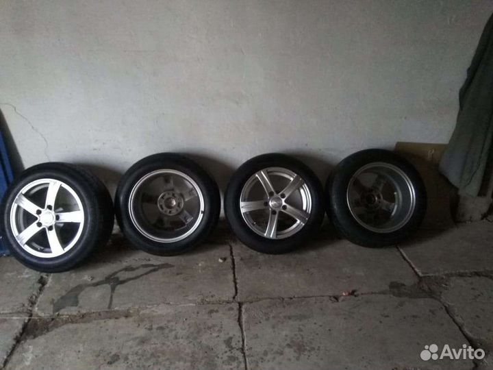 Dunlop SP Sport FastResponse 175/65 R15