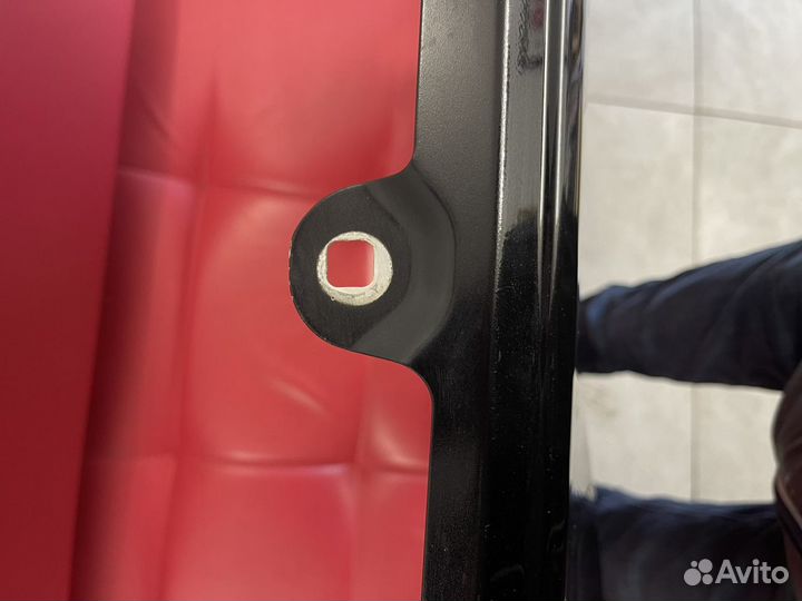 Крыло переднее левое range rover vogue 4 поколение