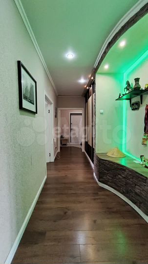 Комната 99,5 м² в 3-к., 3/9 эт.