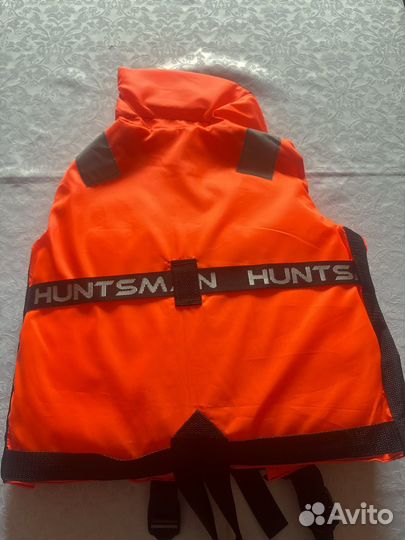 Жилет детский спасательный