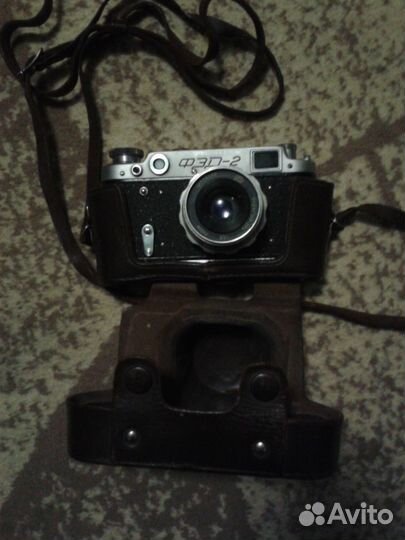 Старинный фотоаппарат фэд-2