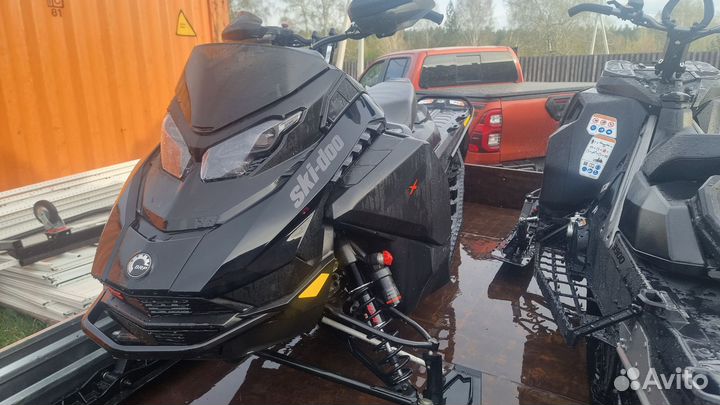 Снегоход Brp SKI-DOO Backcountry x-rs 850 E-tec