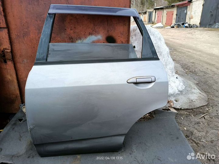 Дверь Ниссан ВингроадY11