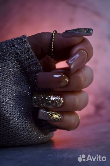 Маникюр/брови