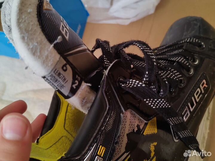 Хоккейные коньки bauer