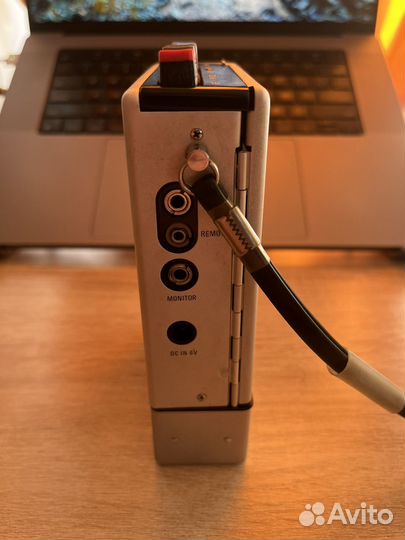 Sony TC-1000 кассетный плеер/диктофон