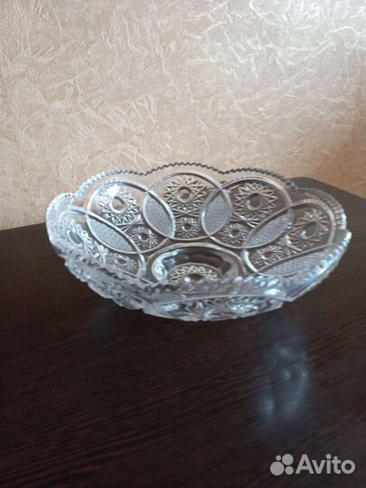 Хрустальная ваза для фруктов