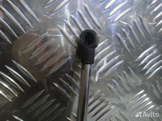 Амортизатор крышки багажника ASX (10) R б/у (арт. 5802A428)