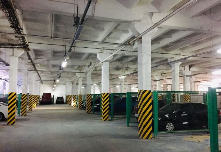 Машиноместо, 17 м²