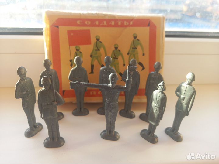 Оловянные солдатики СССР