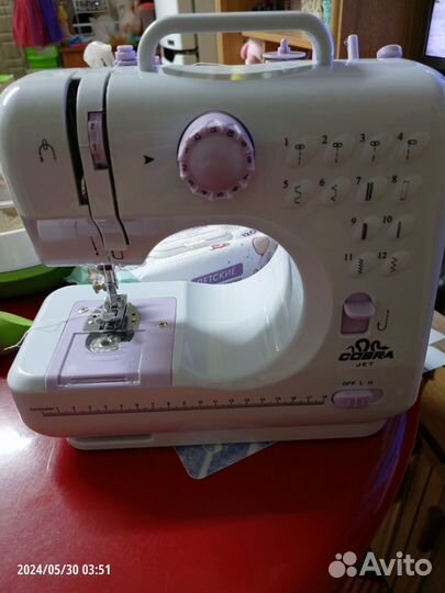 Швейная машина Jaguar mini