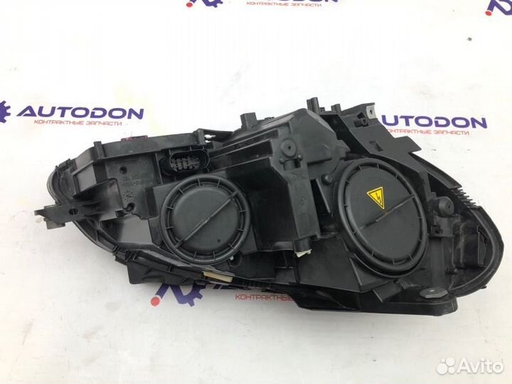 Фара ксеноновая левая Mercedes C-Class W204