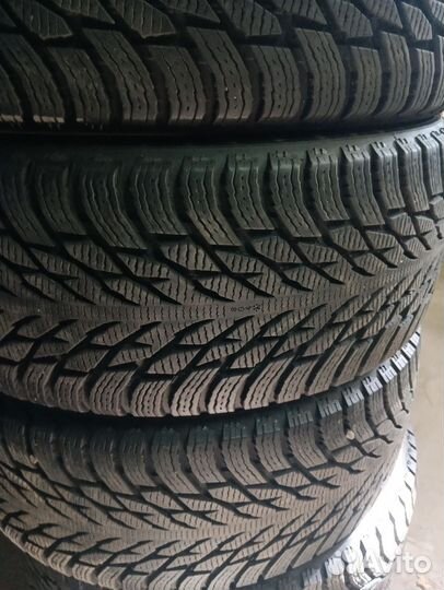 Nokian Tyres Hakkapeliitta R3 SUV 285/45 R22