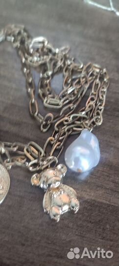 Колье с мишкой, монетой, жемчугом Цепь