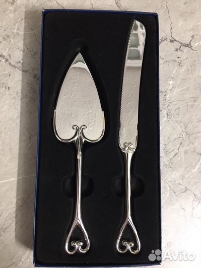 Лопатка и нож для торта