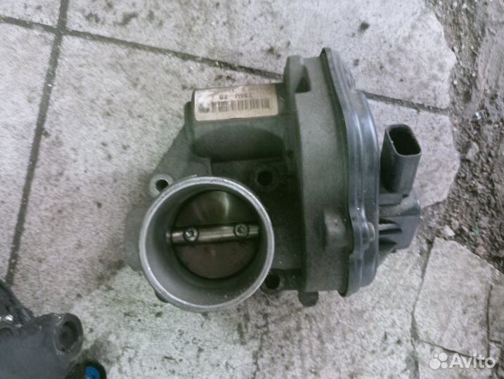 Дроссельная заслонка Ford Focus 2 хетчбек дорест