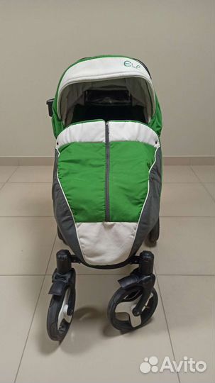 Коляска прогулочная