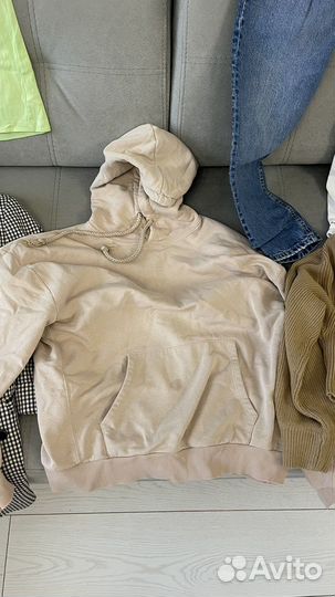 Одежда женнская размера s