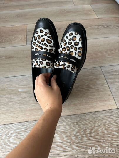 Туфли лоферы