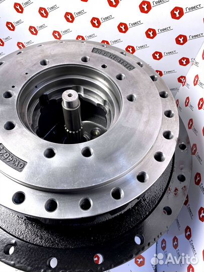 Бортовой редуктор Komatsu PC350-8 207-27-00371